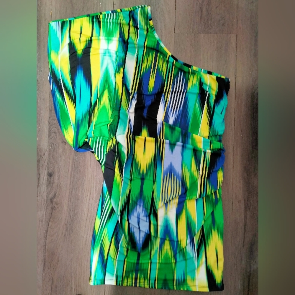 Poetry Clothing One Shoulder Assymetric Dark, Multi-color Size Medium (No tag)